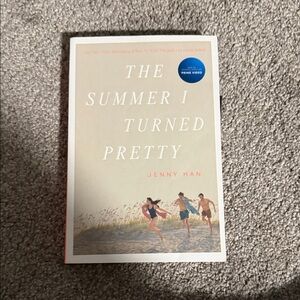 The Summer I Turned Pretty by Jenny Han - Beige Cover